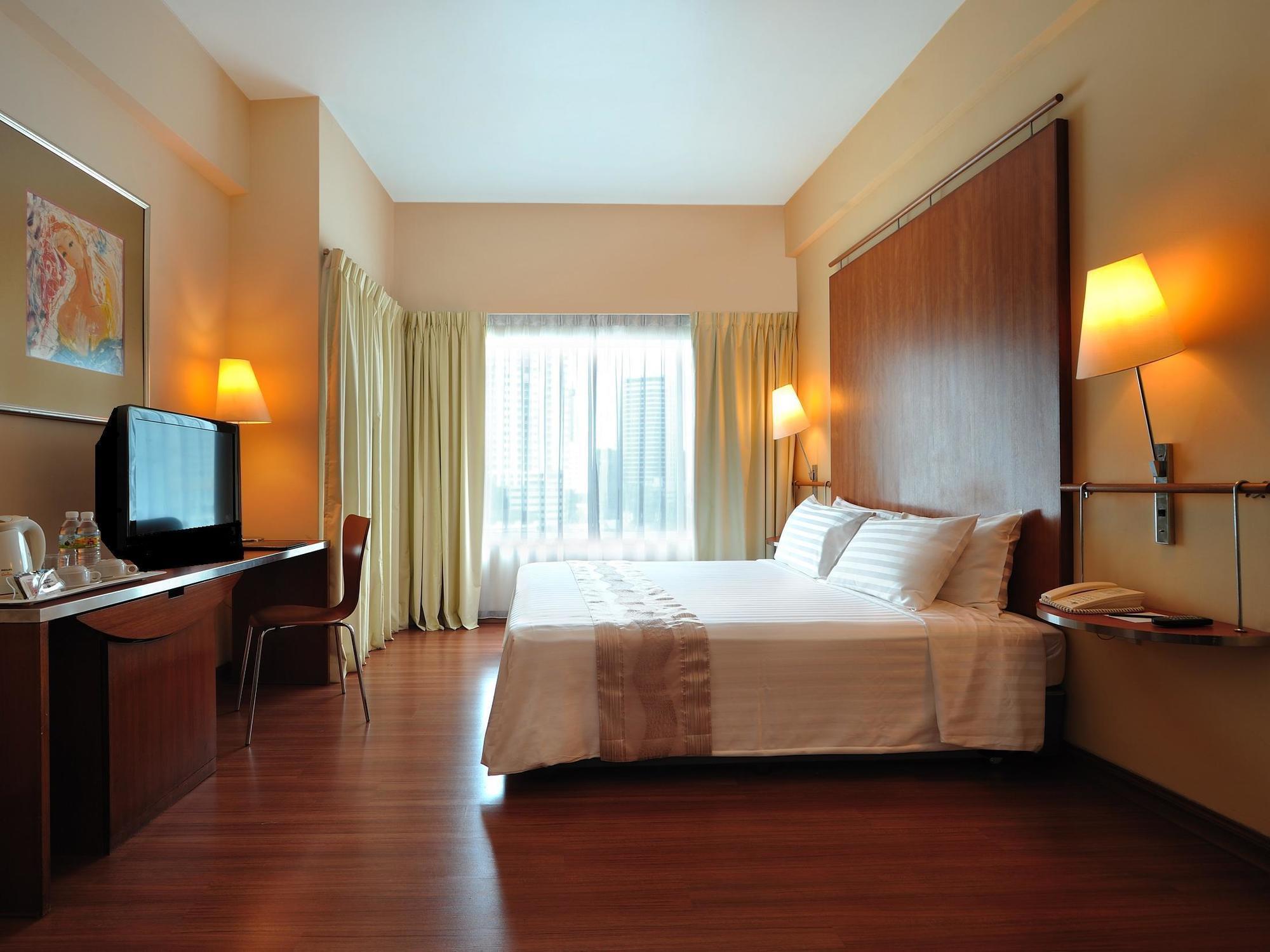 Alpha Genesis Bukit Bintang Hotel 3*